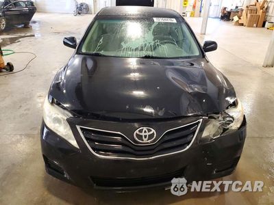 Piąte zdjęcie samochodu w środku: 2011 TOYOTA CAMRY LE VIN:4T1BF3EK0BU199335 - miniatura