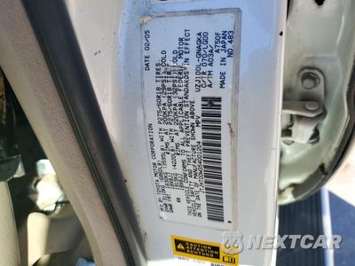 Zdjęcie 13 z 13 samochodu: 2005 LEXUS LX 470 VIN:JTJHT00W354001204 - miniatura