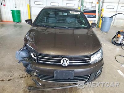 Piąte zdjęcie samochodu w środku: 2013 VOLKSWAGEN EOS KOMFORT VIN:WVWBW8AH8DV008348 - miniatura