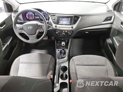 Zdjęcie 8 z 13 samochodu: 2020 HYUNDAI ACCENT SE VIN:3KPC24A6XLE106453 - miniatura