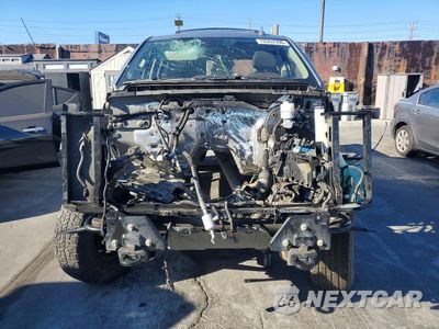 Piąte zdjęcie samochodu w środku: 2017 CHEVROLET SILVERADO K1500 HIGH COUNTRY VIN:3GCUKTEJ9HG313246 - miniatura