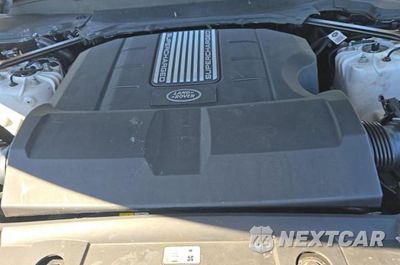 Zdjęcie 7 z 14 samochodu: 2019 LAND ROVER RANGE ROVER HSE VIN:SALGS2SV0KA527233 - miniatura