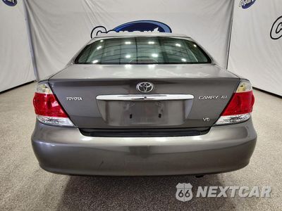 Zdjęcie 6 z 12 samochodu: 2005 TOYOTA CAMRY XLE V6 VIN:4T1BF32KX5U609387 - miniatura