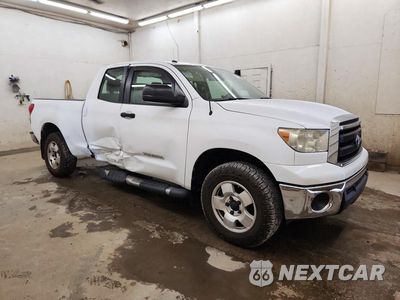 Czwarte zdjęcie samochodu z boku: 2010 TOYOTA TUNDRA DOUBLE CAB SR5 VIN:5TFUM5F10AX010670 - miniatura