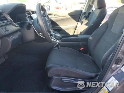 Zdjęcie 7 z 13 samochodu: 2019 HONDA INSIGHT LX VIN:19XZE4F10KE005483 - miniatura