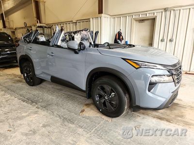 Czwarte zdjęcie samochodu z boku: 2026 NISSAN ROGUE SV VIN:5N1BT3BBXTC879117 - miniatura
