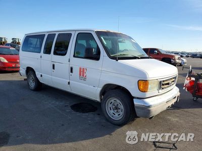 Czwarte zdjęcie samochodu z boku: 2004 FORD ECONOLINE E150 WAGON VIN:1FMRE11L74HB08626 - miniatura