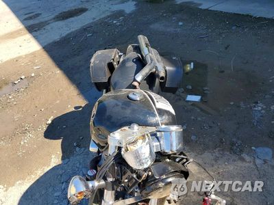 Piąte zdjęcie samochodu w środku: 1994 HONDA VF750 C VIN:JH2RC4302RM003934 - miniatura