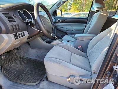 Zdjęcie 7 z 12 samochodu: 2009 TOYOTA TACOMA BASE VIN:5TETX22N09Z666415 - miniatura