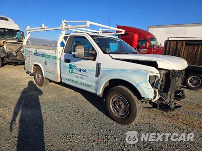 Czwarte zdjęcie samochodu z boku: 2018 FORD F250 SUPER - UTILITY / SERVICE TRUCK VIN:1FTBF2A65JEC79990 - miniatura