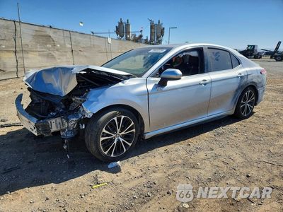 2018 TOYOTA CAMRY SE 4T1B11HK2JU079923 - główne zdjęcie licytacji z USA - miniatura