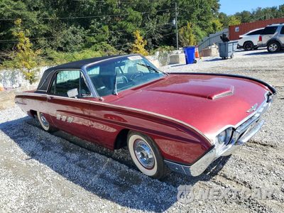 Czwarte zdjęcie samochodu z boku: 1963 FORD THUNDERBIRD VIN:3Y87Z146003 - miniatura