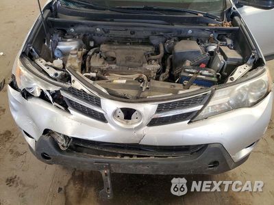 Zdjęcie 12 z 13 samochodu: 2015 TOYOTA RAV4 LE VIN:JTMBFREV5FD172428 - miniatura