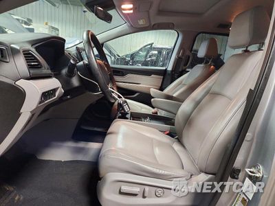 Zdjęcie 7 z 13 samochodu: 2018 HONDA ODYSSEY EXL VIN:5FNRL6H77JB083092 - miniatura