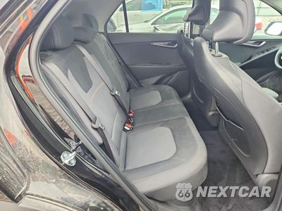 Zdjęcie 10 z 12 samochodu: 2026 KIA NIRO LX VIN:KNDCP3LE0T5348194 - miniatura