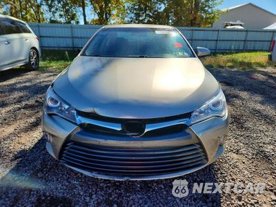 Piąte zdjęcie samochodu w środku: 2017 TOYOTA CAMRY LE VIN:4T1BF1FK6HU347757 - miniatura