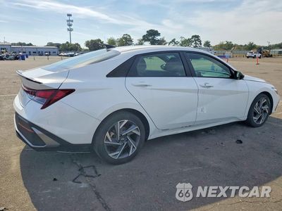 Trzecie zdjęcie samochodu z tyłu: 2025 HYUNDAI ELANTRA SEL SPORT VIN:KMHLM4DG0SU968851 - miniatura