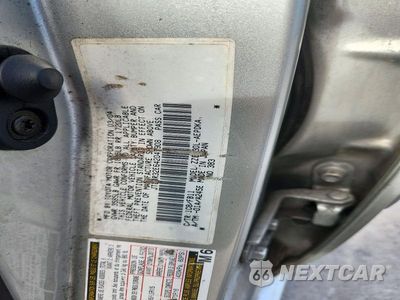 Zdjęcie 12 z 12 samochodu: 2004 TOYOTA COROLLA CE VIN:JTDBR32E642047908 - miniatura