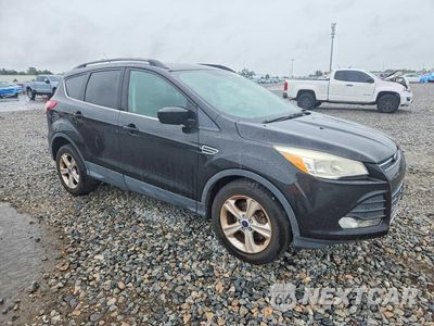 Czwarte zdjęcie samochodu z boku: 2014 FORD ESCAPE SE VIN:1FMCU0GX5EUD77472 - miniatura