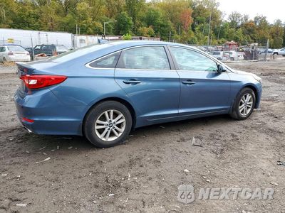 Trzecie zdjęcie samochodu z tyłu: 2017 HYUNDAI SONATA SE VIN:5NPE24AF9HH590711 - miniatura