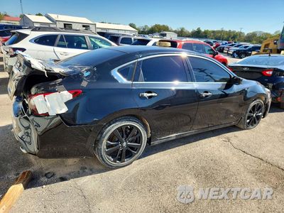 Trzecie zdjęcie samochodu z tyłu: 2017 NISSAN ALTIMA 2.5 SR VIN:1N4AL3AP8HC472732 - miniatura