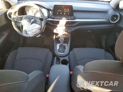 Zdjęcie 8 z 12 samochodu: 2020 KIA FORTE LXS VIN:3KPF24AD3LE206938 - miniatura