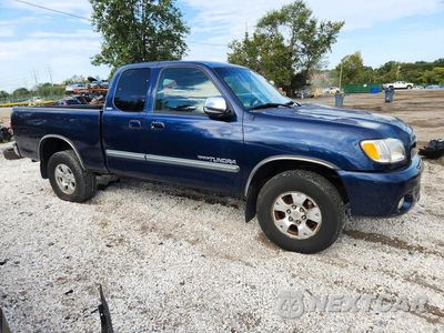 Czwarte zdjęcie samochodu z boku: 2003 TOYOTA TUNDRA SR5 VIN:5TBBT44183S370858 - miniatura