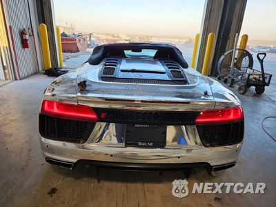Zdjęcie 6 z 13 samochodu: 2017 AUDI R8 SPYDER VIN:WUAVACFXXH7904405 - miniatura