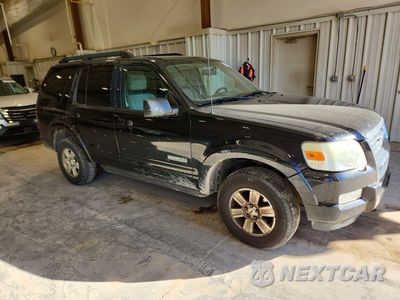 Czwarte zdjęcie samochodu z boku: 2008 FORD EXPLORER XLT VIN:1FMEU63E98UA65711 - miniatura