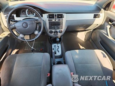 Zdjęcie 8 z 12 samochodu: 2008 SUZUKI FORENZA BASE VIN:KL5JD56Z38K950659 - miniatura
