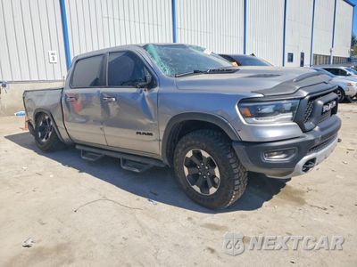 Czwarte zdjęcie samochodu z boku: 2019 RAM 1500 REBEL VIN:1C6SRFLT7KN575314 - miniatura