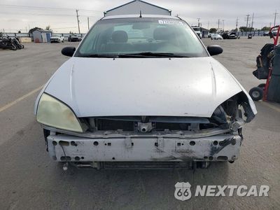 Piąte zdjęcie samochodu w środku: 2005 FORD FOCUS ZX4 VIN:1FAFP34N05W124826 - miniatura