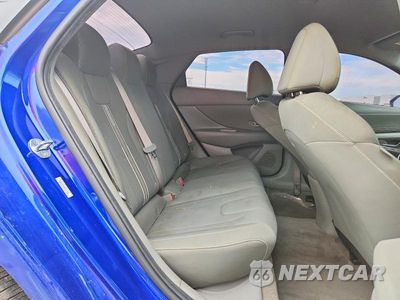 Zdjęcie 10 z 12 samochodu: 2023 HYUNDAI ELANTRA SEL VIN:KMHLS4AG3PU613030 - miniatura