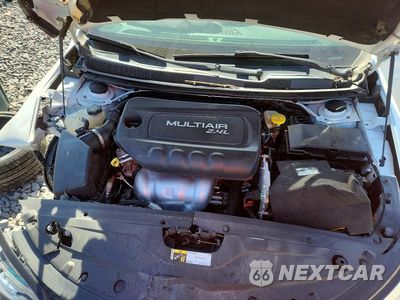 Zdjęcie 11 z 13 samochodu: 2016 CHRYSLER 200 S VIN:1C3CCCBB2GN144672 - miniatura