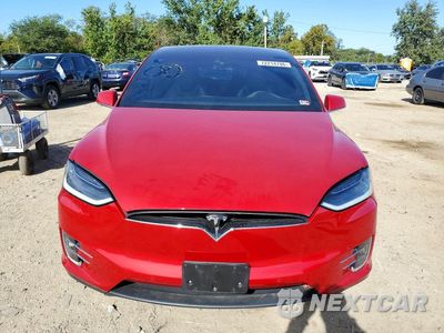 Piąte zdjęcie samochodu w środku: 2016 TESLA MODEL X VIN:5YJXCBE23GF004244 - miniatura
