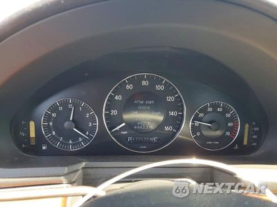 Zdjęcie 9 z 12 samochodu: 2005 MERCEDES-BENZ E 320 VIN:WDBUF65J55A703033 - miniatura