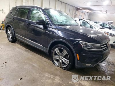 Czwarte zdjęcie samochodu z boku: 2018 VOLKSWAGEN TIGUAN SEL PREMIUM VIN:3VV5B7AX3JM122260 - miniatura