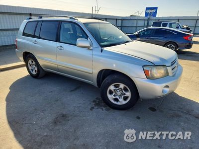 Czwarte zdjęcie samochodu z boku: 2007 TOYOTA HIGHLANDER BASE VIN:JTEDP21A470136847 - miniatura