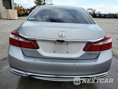 Zdjęcie 6 z 12 samochodu: 2017 HONDA ACCORD LX VIN:1HGCR2F36HA237390 - miniatura