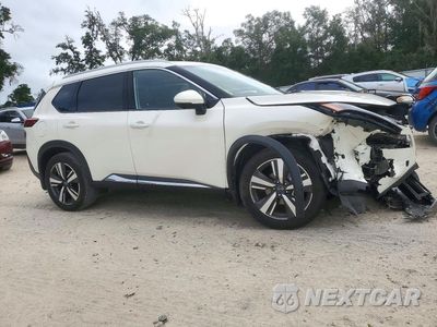 Czwarte zdjęcie samochodu z boku: 2023 NISSAN ROGUE SL VIN:JN8BT3CA4PW416019 - miniatura