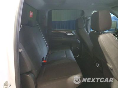 Zdjęcie 10 z 12 samochodu: 2025 CHEVROLET SILVERADO K3500 LT VIN:1GC4KTEY0SF333312 - miniatura