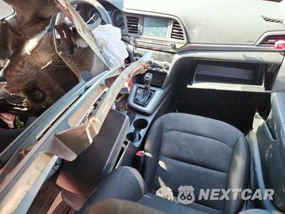 Zdjęcie 8 z 12 samochodu: 2020 HYUNDAI ELANTRA SEL VIN:5NPD84LF9LH522943 - miniatura