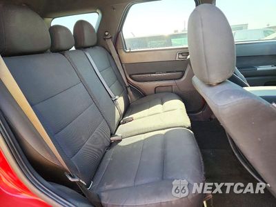 Zdjęcie 10 z 12 samochodu: 2010 FORD ESCAPE XLT VIN:1FMCU0D76AKD46502 - miniatura