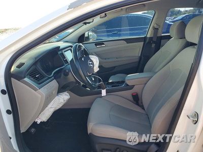 Zdjęcie 7 z 12 samochodu: 2018 HYUNDAI SONATA SEL VIN:5NPE34AF8JH646771 - miniatura