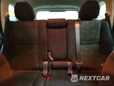 Zdjęcie 10 z 13 samochodu: 2016 NISSAN ROGUE S VIN:5N1AT2MV6GC863001 - miniatura