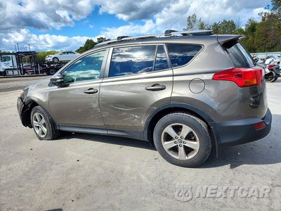 Drugie zdjęcie samochodu z przodu: 2015 TOYOTA RAV4 XLE VIN:JTMRFREV0FD157527 - miniatura