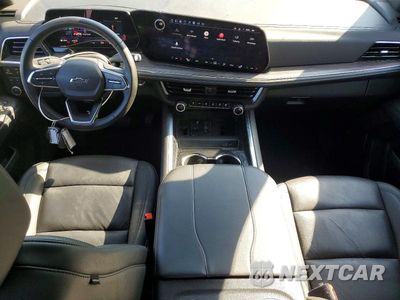 Zdjęcie 8 z 14 samochodu: 2025 CHEVROLET TAHOE K1500 Z71 VIN:1GNS6PRD8SR293044 - miniatura