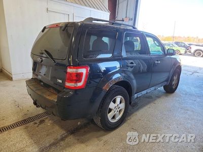 Trzecie zdjęcie samochodu z tyłu: 2012 FORD ESCAPE XLT VIN:1FMCU9DG6CKC39439 - miniatura
