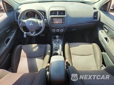 Zdjęcie 8 z 13 samochodu: 2016 MITSUBISHI OUTLANDER SPORT ES VIN:JA4AP3AW0GZ048988 - miniatura