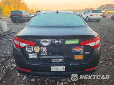 Zdjęcie 6 z 12 samochodu: 2013 KIA OPTIMA SX VIN:5XXGR4A62DG182447 - miniatura